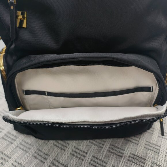 NWT Tumi Voyageur Carson Expandable Commuter Backpack - Picture 6 of 8